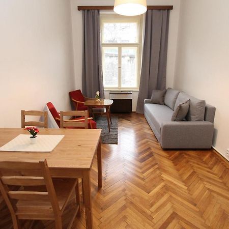 Zizka Home Apartments Прага Екстер'єр фото