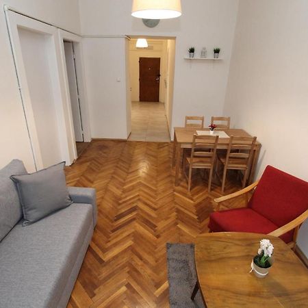 Zizka Home Apartments Прага Екстер'єр фото
