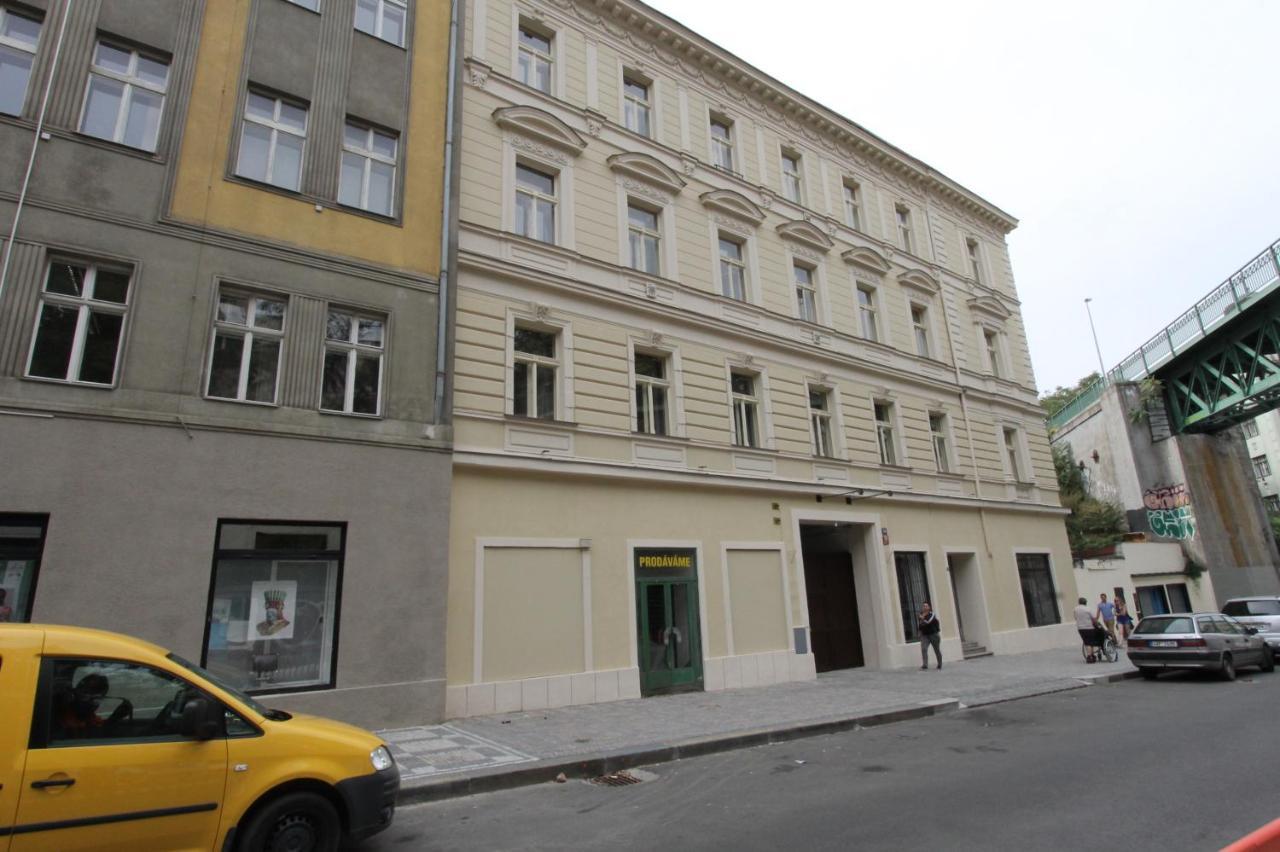 Zizka Home Apartments Прага Екстер'єр фото