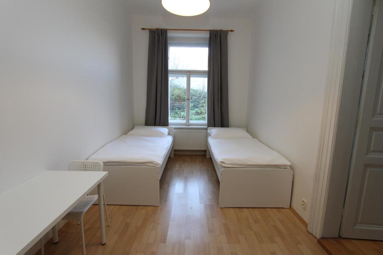 Zizka Home Apartments Прага Екстер'єр фото