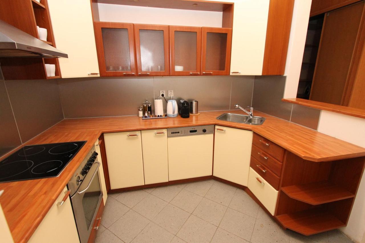 Zizka Home Apartments Прага Екстер'єр фото