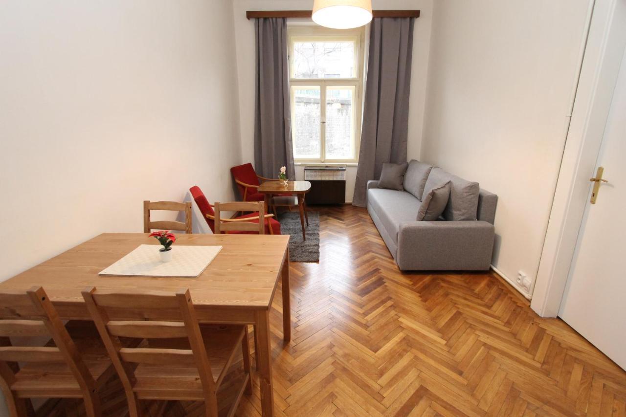 Zizka Home Apartments Прага Екстер'єр фото