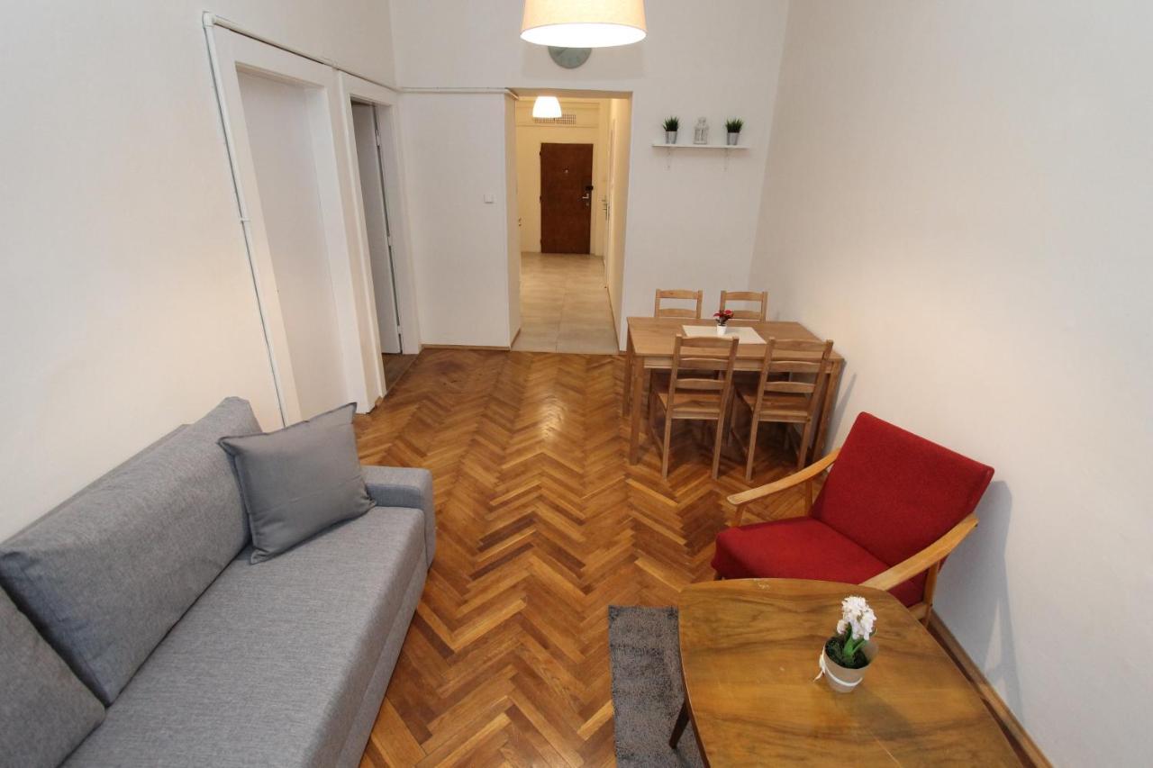 Zizka Home Apartments Прага Екстер'єр фото