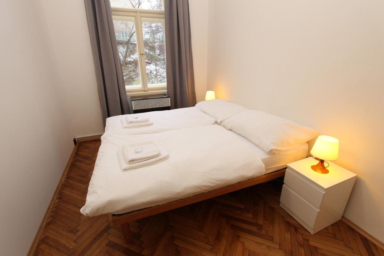 Zizka Home Apartments Прага Екстер'єр фото