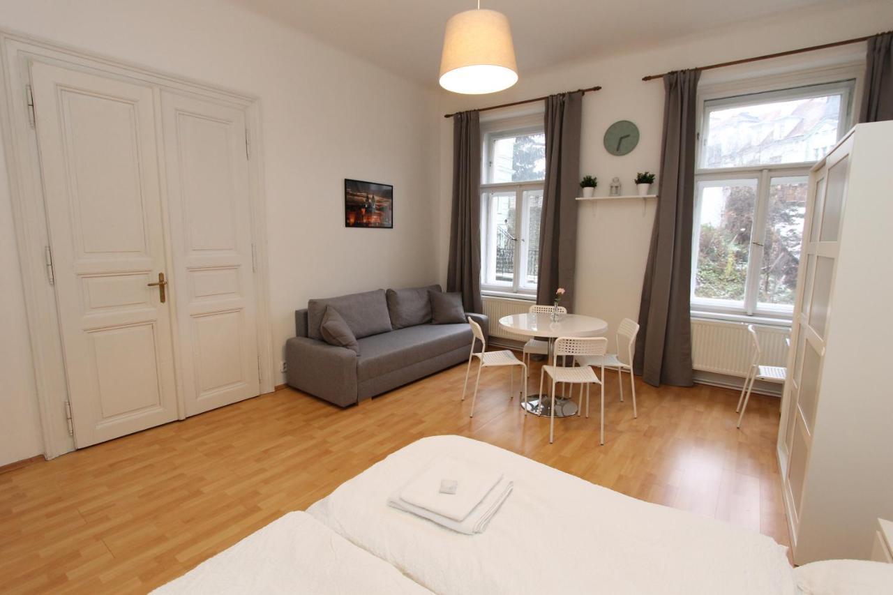 Zizka Home Apartments Прага Екстер'єр фото