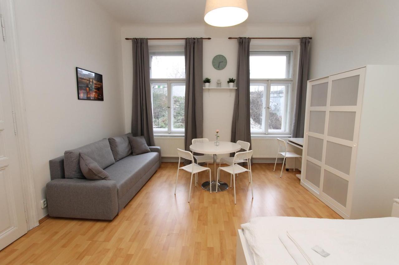 Zizka Home Apartments Прага Екстер'єр фото