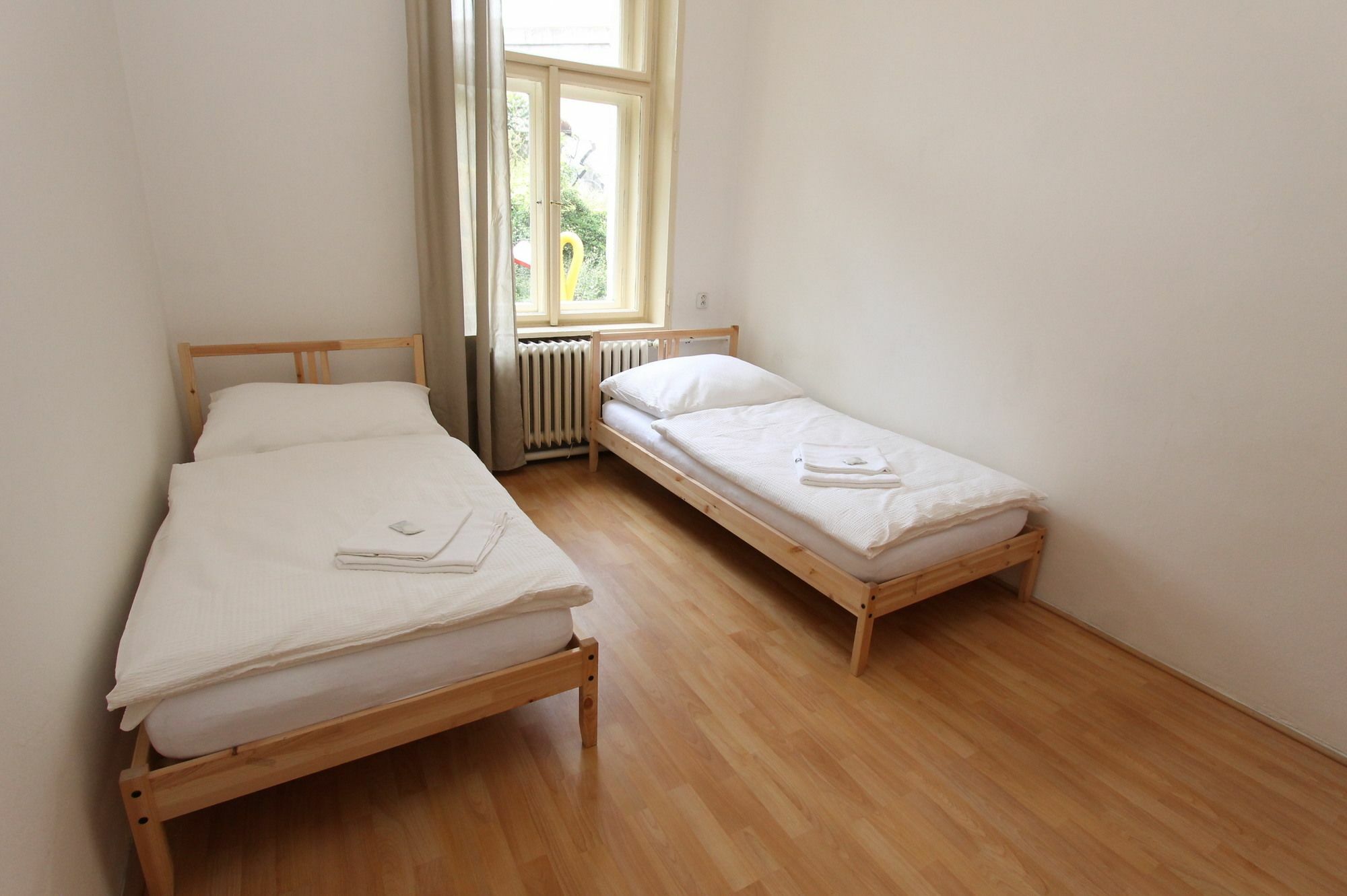 Zizka Home Apartments Прага Екстер'єр фото