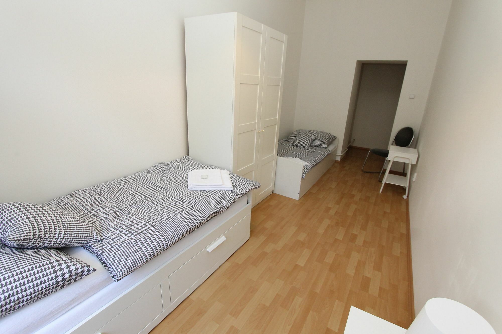 Zizka Home Apartments Прага Екстер'єр фото